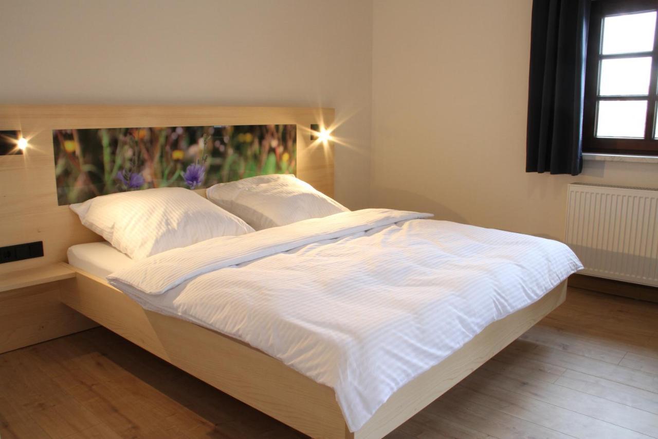 Pentling Chalet An Der Donau Direkt Bei Regensburg, 5 Sterne Dtv מראה חיצוני תמונה